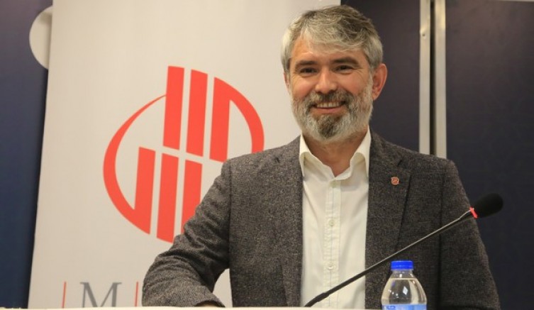 Yeni başkan Ahmet Ercan Kızılcık