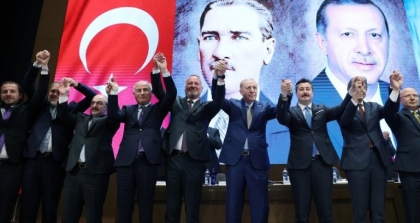 Yenişehir ve Karacabey artık resmen AK Parti'de...