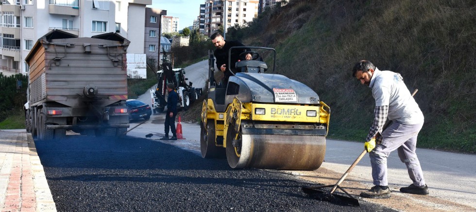 Yepyeni bir Gemlik! Yollar ve meydanlar sil baştan