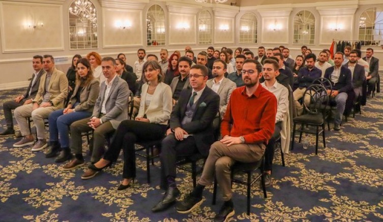 Yeşilova hedef büyüttü