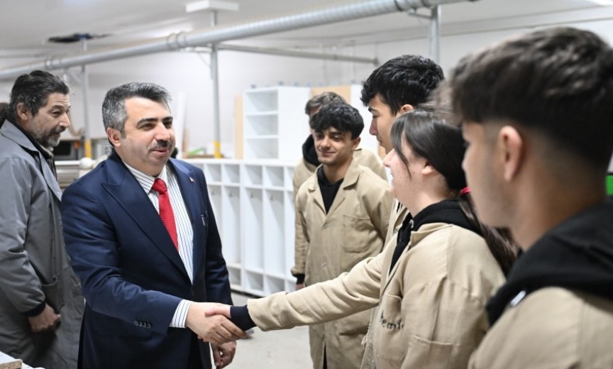 Yıldırım Belediyesi eğitimin ve gençlerin her zaman yanında