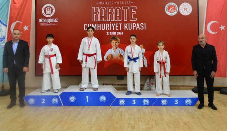 Yıldırım'da Cumhuriyet Kupası