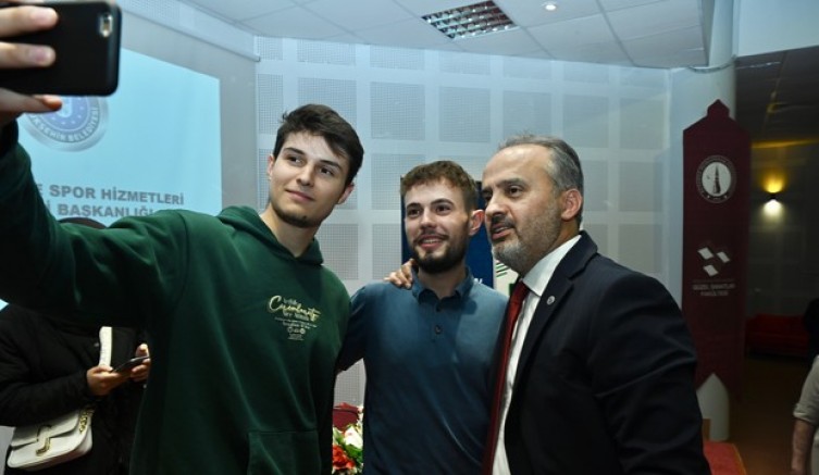 YKS başvuru ücretleri Büyükşehir’den