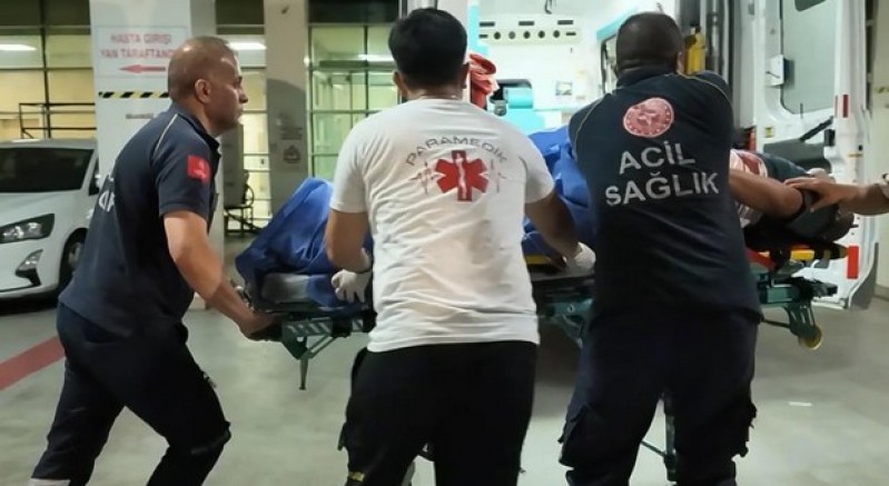 Yola araç park eden şahsı av tüfeğiyle vurdu