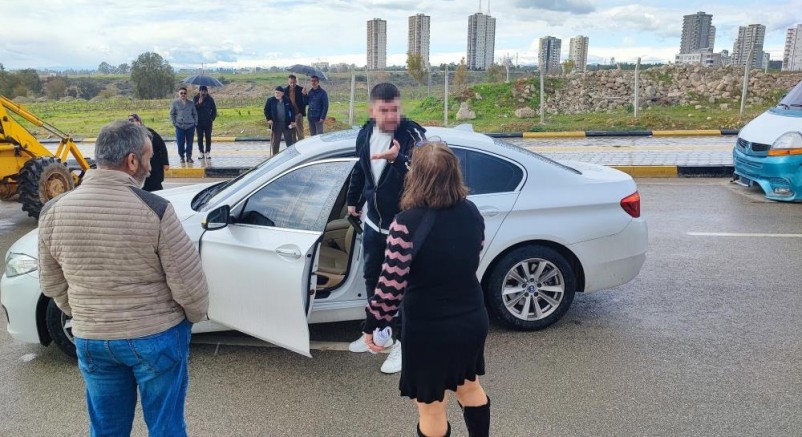 Yolu silahla açtıran genç tutuklandı