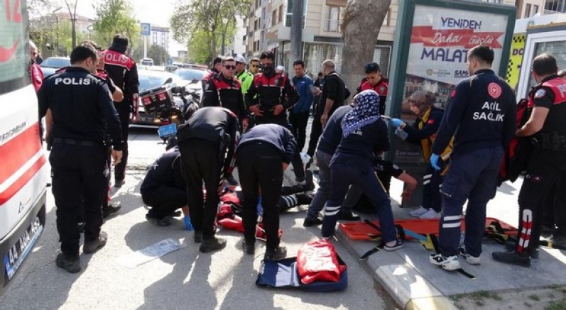 Yunus timleri kaza yaptı: 2 polis yaralı