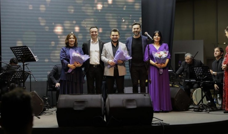 ‘Yüreğimizdeki Ezgiler’ gönüllere dokundu