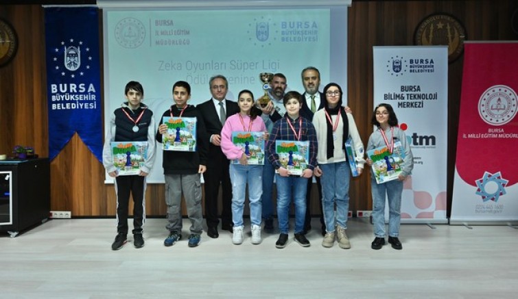 Zeka Oyunları Süper Ligi’ne coşkulu final