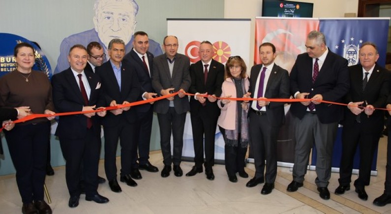 ‘Zer-i Nab’ tezhip sergisi Bursa’da ziyarete açıldı
