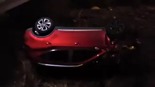 Takla atan otomobilden burnu bile kanamadan çıktı