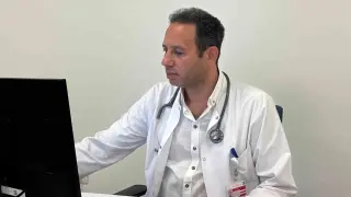 Çiçekli kıyafetler arı sokması riskini artıyor