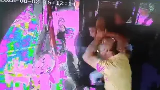 Şehir magandası otobüs şoförüne saldırdı