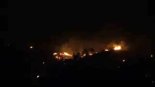 Ezine’deki orman yangınının enerjisi düşürüldü