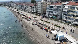 Mudanya’da plajlar ful çekiyor