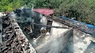 Yayladağı’nda müstakil ev yandı