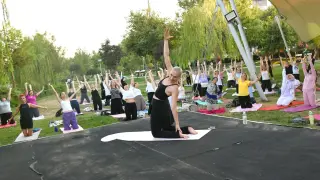 Yunusemre Belediyespor’dan kadınlara yoga eğitimi