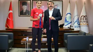 Yıldırım’ın altın kızı zirvede