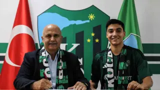 Kocaelispor’dan orta sahaya Hulisi Destici takviyesi