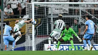 Trabzonspor, Macaristan'da yerle yeksan: 4-0