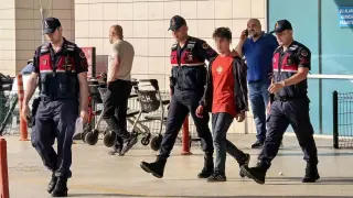 15 yaşındaki çocuğu darbeden şüpheli tutuklandı