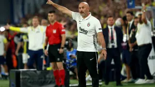 Vincenzo Italiano, ilk derbisinden galip ayrıldı