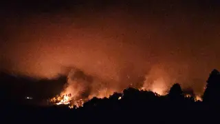 Antalya’daki yangını söndürme çalışmaları sürüyor