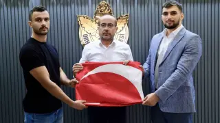 Bursalı gençlerden anlamlı hareket