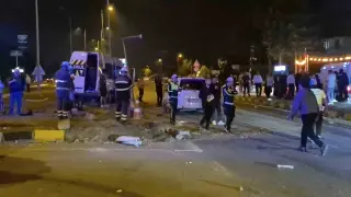 Düğün dönüşü feci kaza: 21 yaralı
