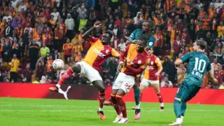 Galatasaray zirveyi bırakmadı: 1-0
