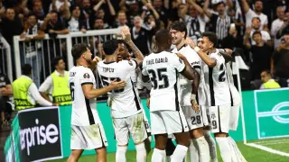 Beşiktaş sahasında kayıpsız devam ediyor
