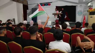 Yıkıntılar arasında bir eğitim mücadelesi
