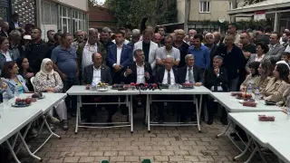 Özgür Özel, Bursa’da çiftçilerle bir araya geldi