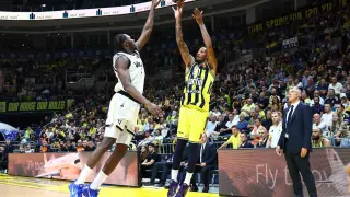 Fenerbahçe, Euroleague’e galibiyetle başladı