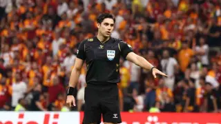 UEFA’dan Mehmet Türkmen’e görev