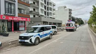 Cadde ortasında silahlı saldırı: 1 yaralı