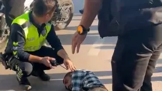 İnegöl'de otobüsün çarptığı genç yaralandı