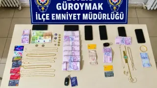 Altın kaplama zincirleri gerçek altın diye sattılar