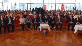 İletişimin hakikat üzerinden kurgulanması