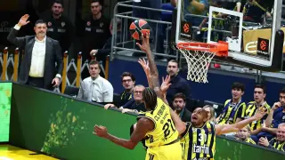 Euroleague: Fenerbahçe: 74 - Partizan: 65