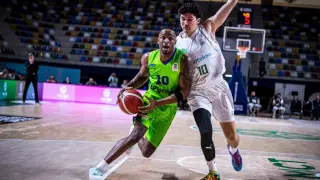 TOFAŞ. deplasmanda Körfez Basket'i geçti: 69-71