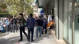 Sabah aldığı telefonu iade almayınca bıçaklamış