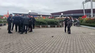 AVM’de silahı ateş alınca kendini vurdu