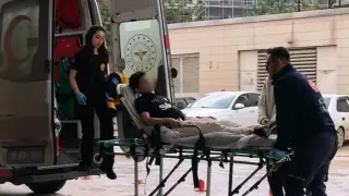 İnegöl'de karnına tel saplanan çocuk yaralandı