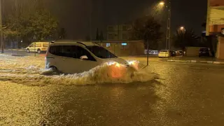 Adıyaman’da şiddetli yağış hayatı felç etti