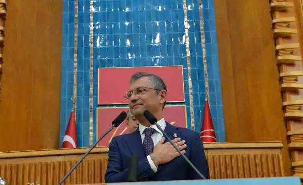 Özgür Özel, yeni partiyi duyurdu
