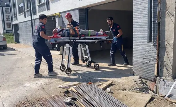Krikodan kayan aracın altında kalan şahıs ağır yaralandı