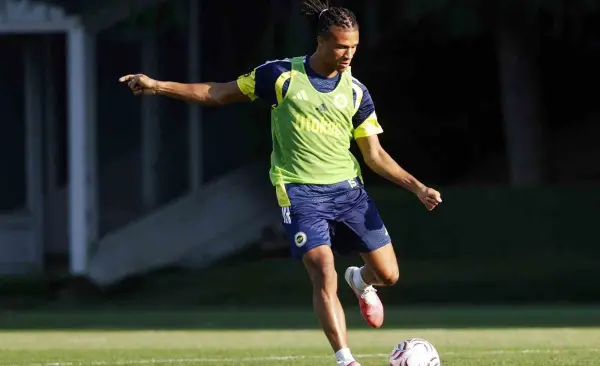 Fenerbahçe, Sturm Graz maçı hazırlıklarını sürdürdü