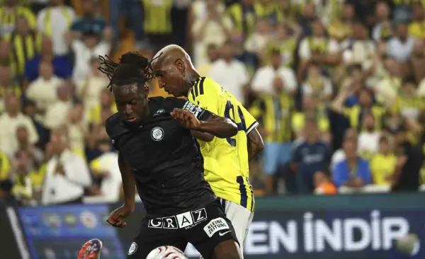 Fenerbahçe'den 2 gollü avantaj: 2-0