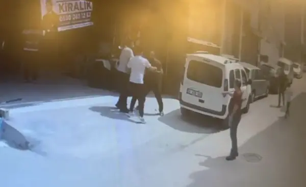Akraba kavgasında 1 kişi bıçaklandı, 6 kişi yaralandı