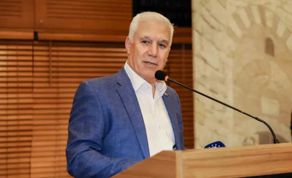 Mustafa Bozbey CHP’den istifa etti